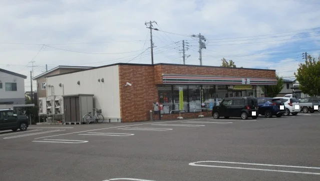 セブンイレブン 塩川御殿場店まで260m