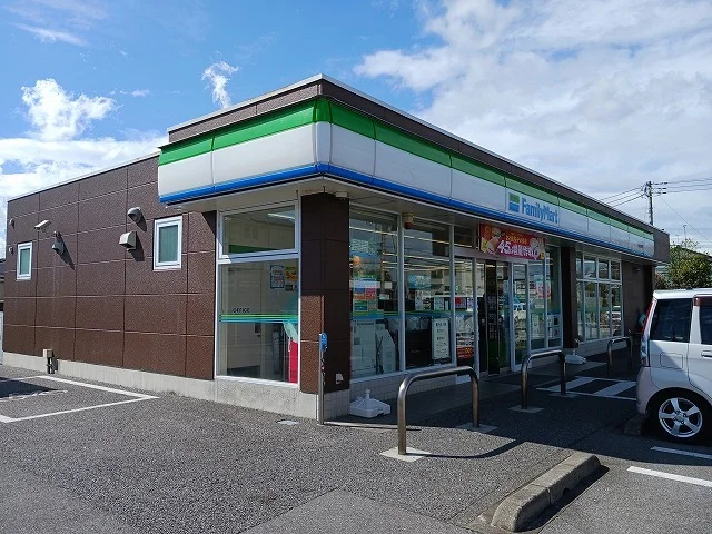 ファミリーマート宇都宮野沢店まで270m