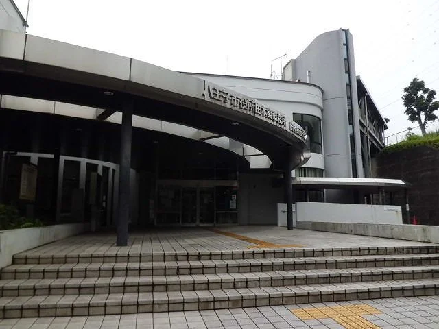 由木東事務所まで160m