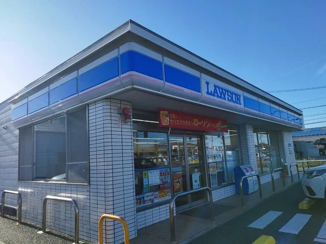 ローソンまで700m