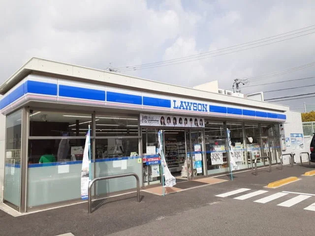 ローソン 岡崎舳越町店まで500m