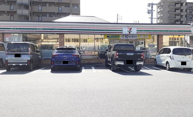 セブンイレブンまで1400m