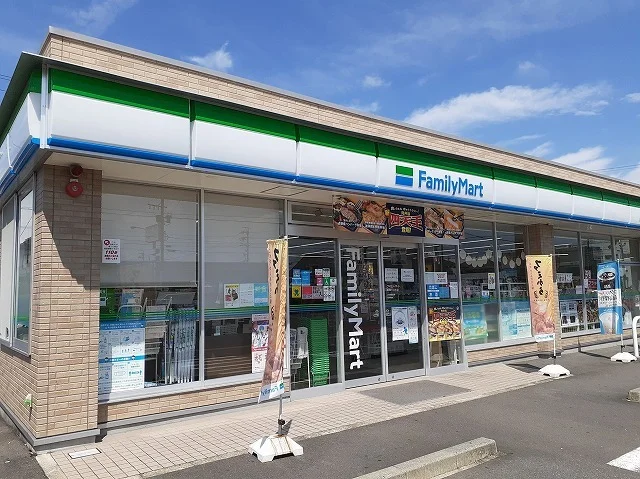 ファミリーマート岐阜下川手店まで450m