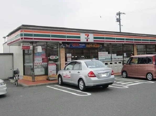 セブンイレブンまで350m