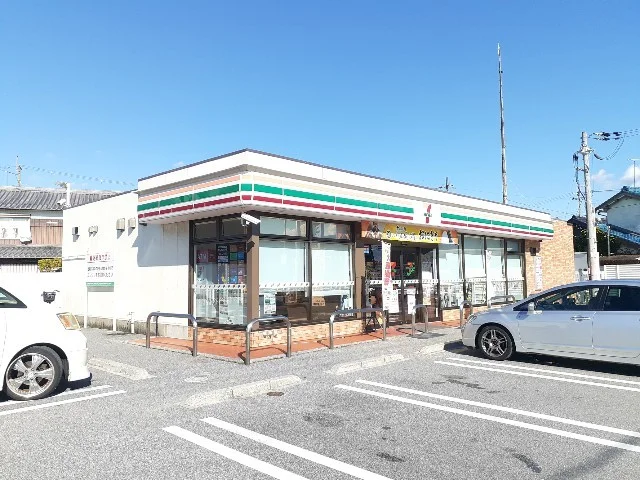 セブンイレブン長浜平方町店様まで600m