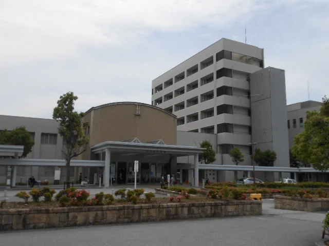 市立長浜病院まで1100m