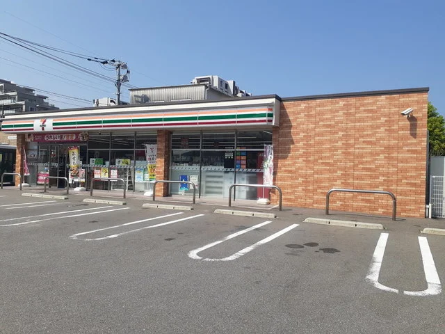 セブンイレブン福岡下山門通り店まで400m