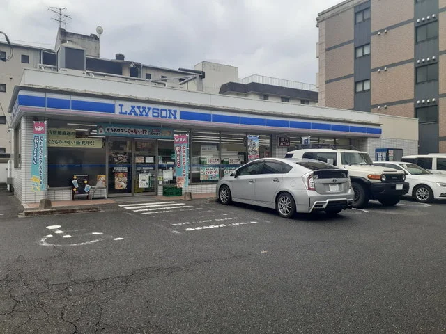 ローソン内浜2丁目店まで700m