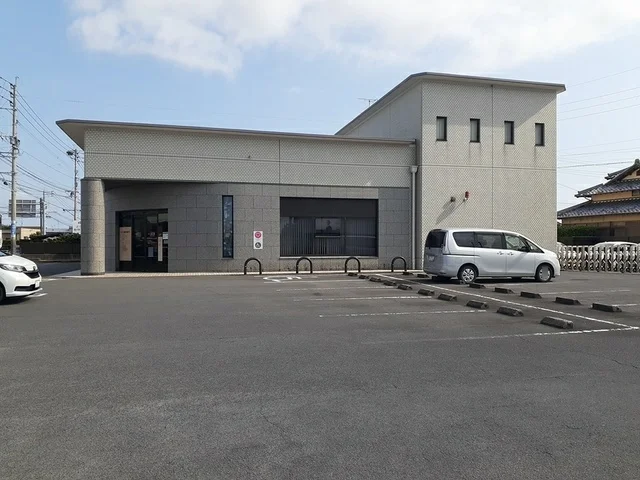 十八親和銀行竹松支店まで2380m