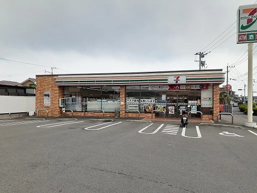 セブンイレブン伊形店まで600m