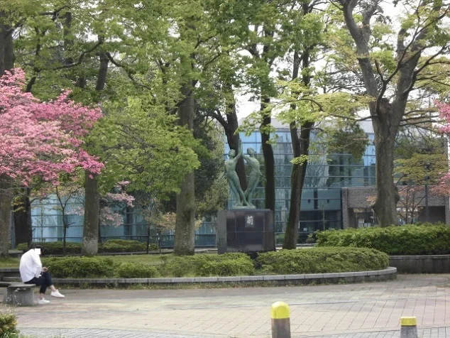 志津図書館まで600m