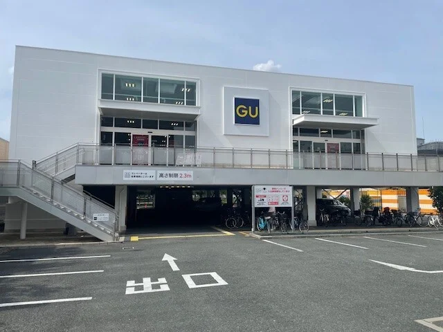 ＧＵ豊中服部店様まで70m