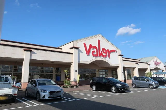 バローまで1100m