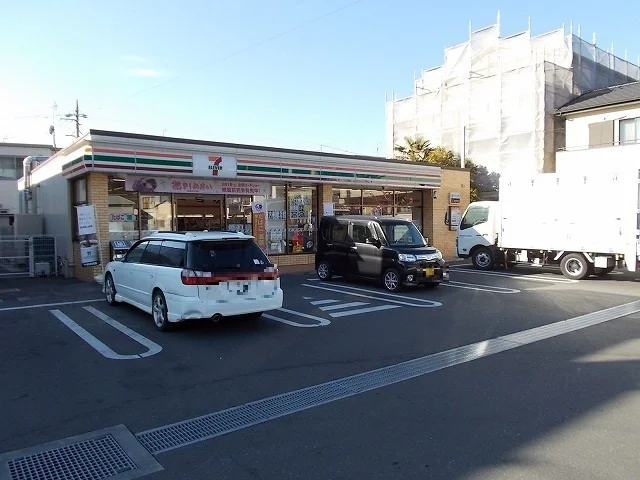 セブンイレブンまで650m