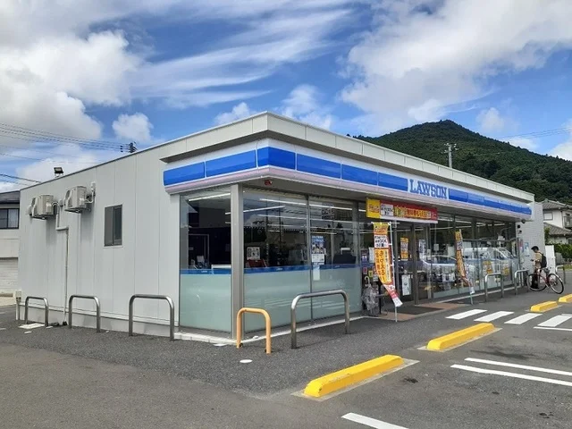 ローソン石巻流留店まで350m