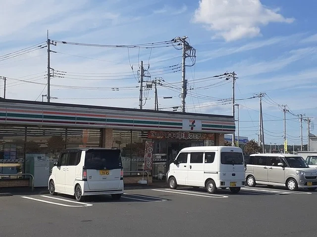 セブンイレブン　内原駅北店まで420m