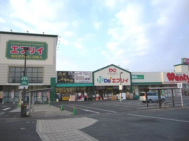 エブリイ 連島店まで550m