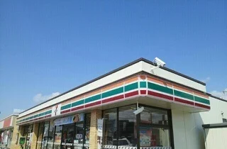 セブンイレブン豊岡１条４丁目店まで300m