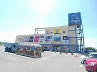 ウイングポートさんまで1400m