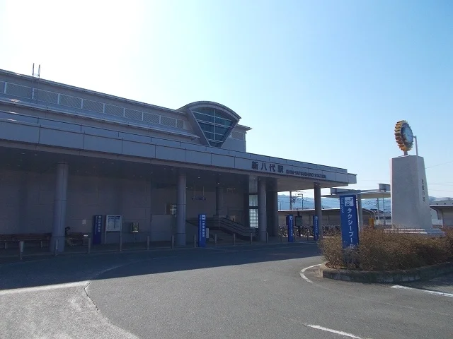 新八代駅まで1000m