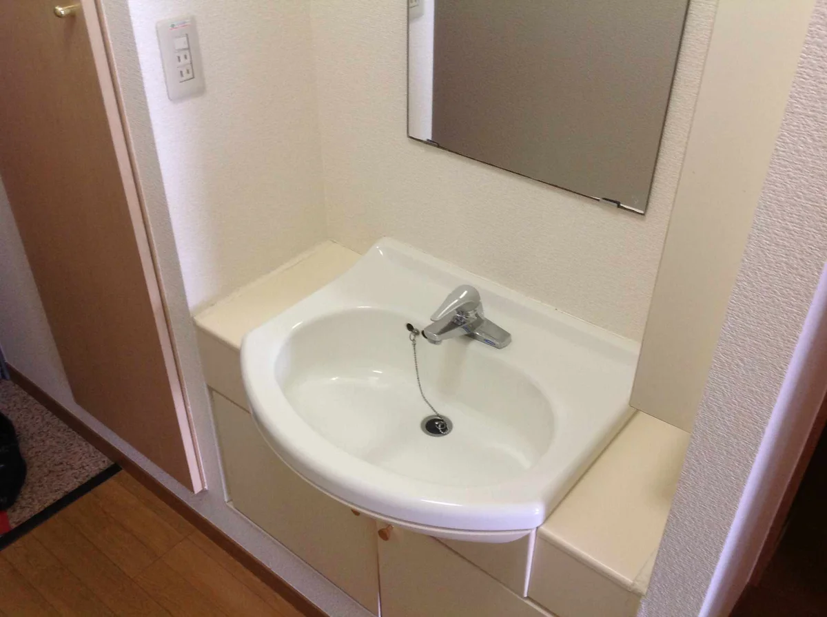独立洗面台