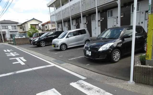 同タイプ部屋の写真となり設備等は現況と異なる場合があります。