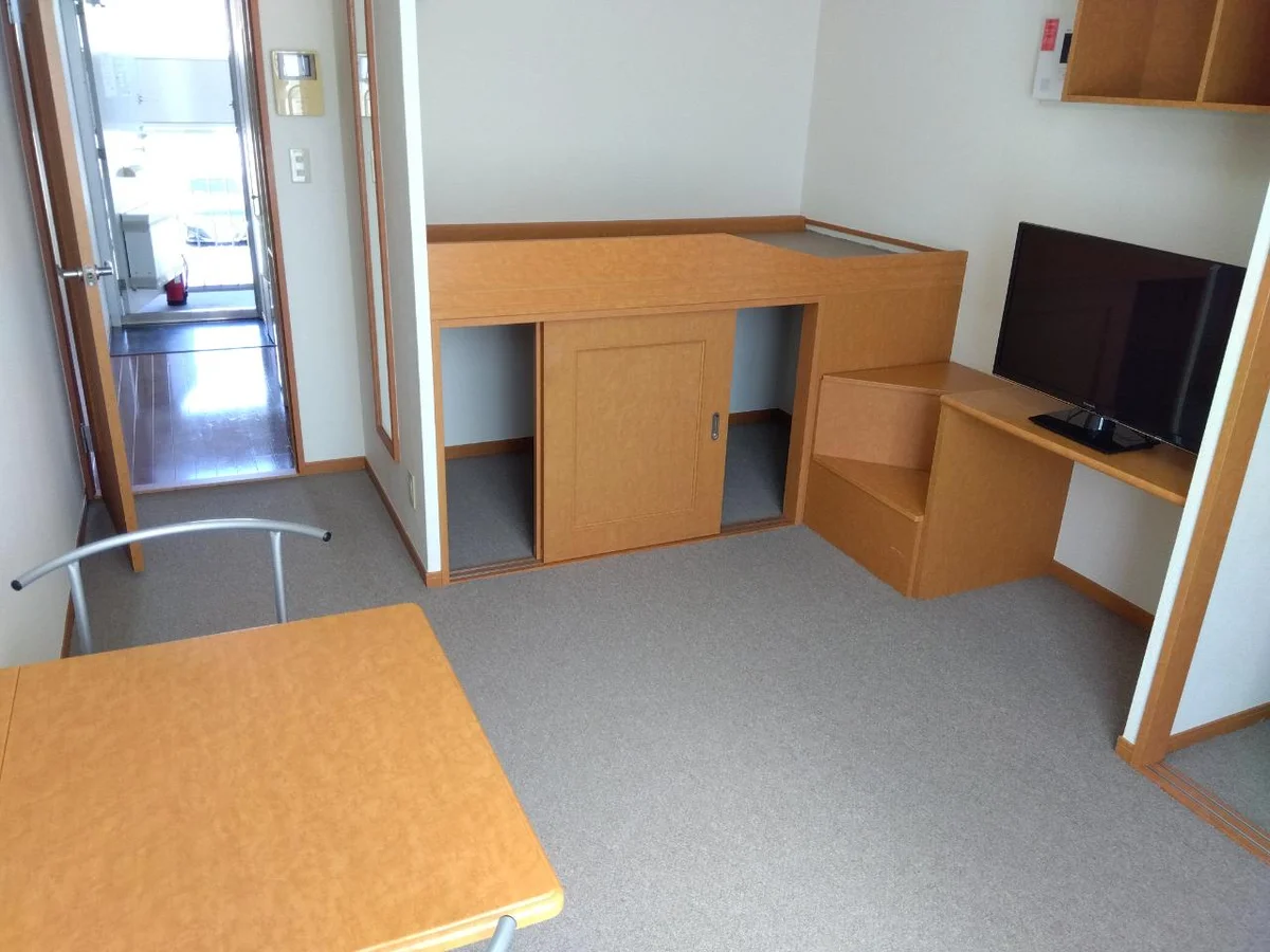 ２Ｆ居室（床絨毯）