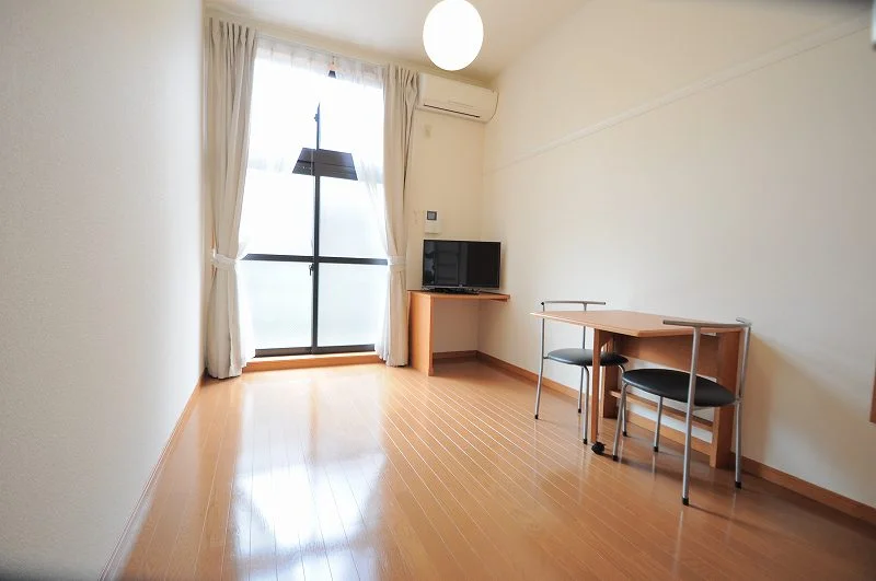 1階　同タイプの部屋の写真です。