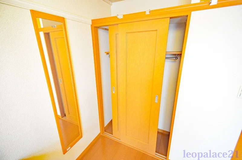 同タイプ部屋の写真となり設備等は現況と異なる場合があります。