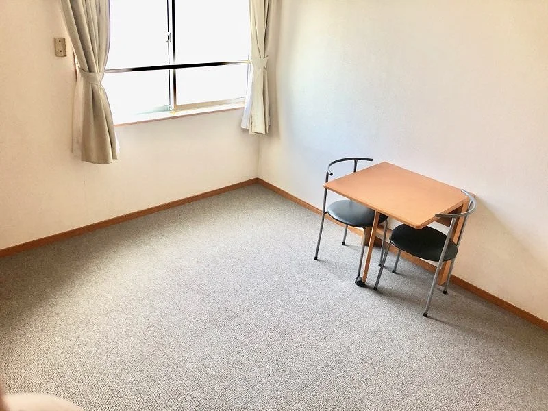 同タイプ部屋の写真となり設備等は現況と異なる場合があります