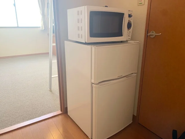 家電（冷蔵庫・電子レンジ）