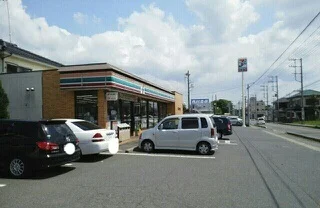 セブンイレブンまで1200m