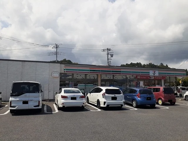 セブンイレブン成東バイパス店まで1100m