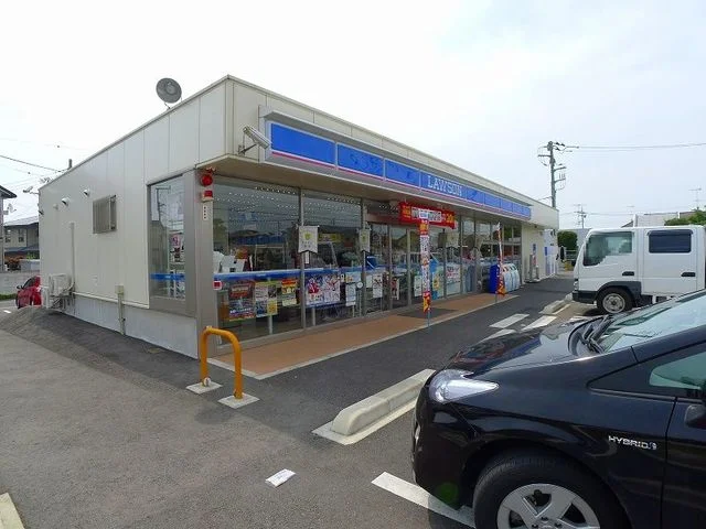 ローソン太田石原町店まで800m