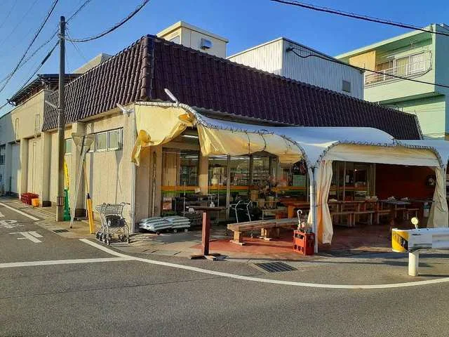 ダイワスーパーまで1700m