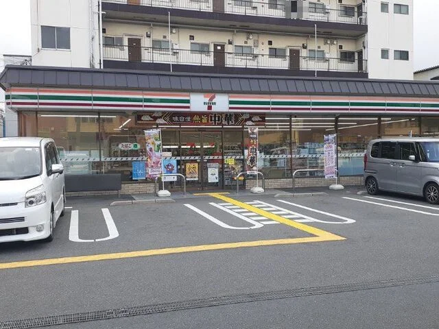 セブンイレブン 京都中久世4丁まで85m