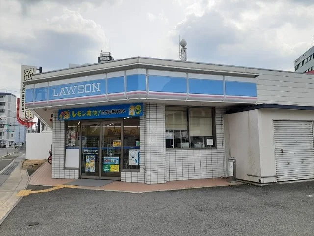 ローソン様まで500m