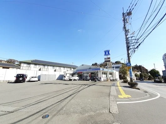 ローソン 高知福井町店まで700m