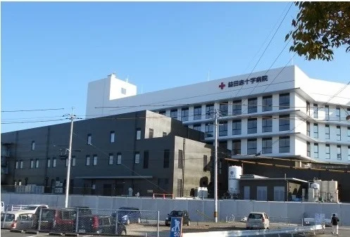 益田赤十字病院まで2500m