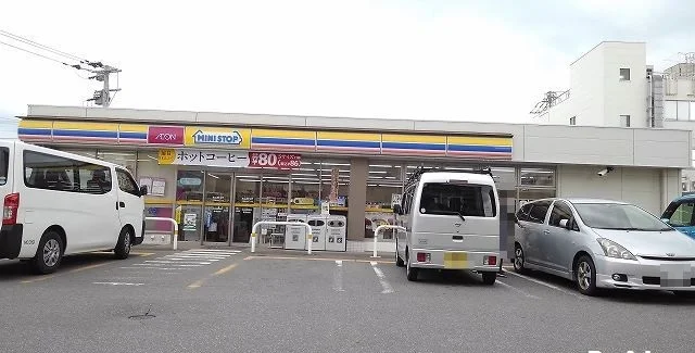 ミニストップまで600m