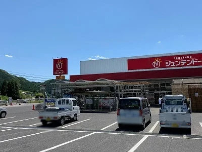 ジュンテンドー様まで150m