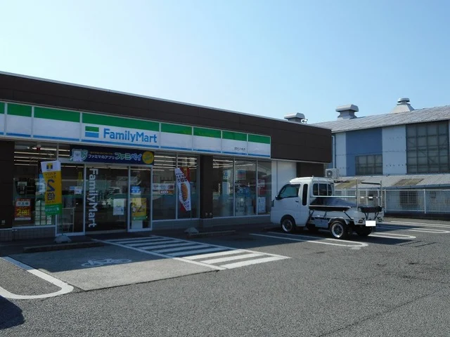ファミリーマート明石八木店まで1100m