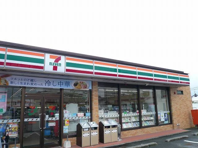 セブンイレブン都城早鈴町店まで550m