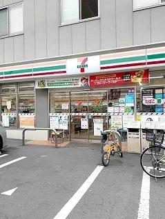 セブンイレブン板橋成増3丁目店まで99m