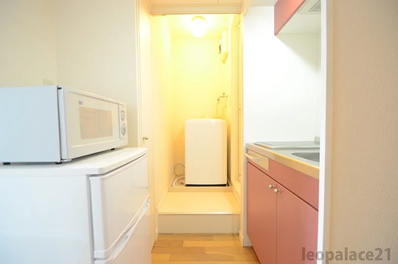 設備・使用は号室により異なる為、現況を優先致します。