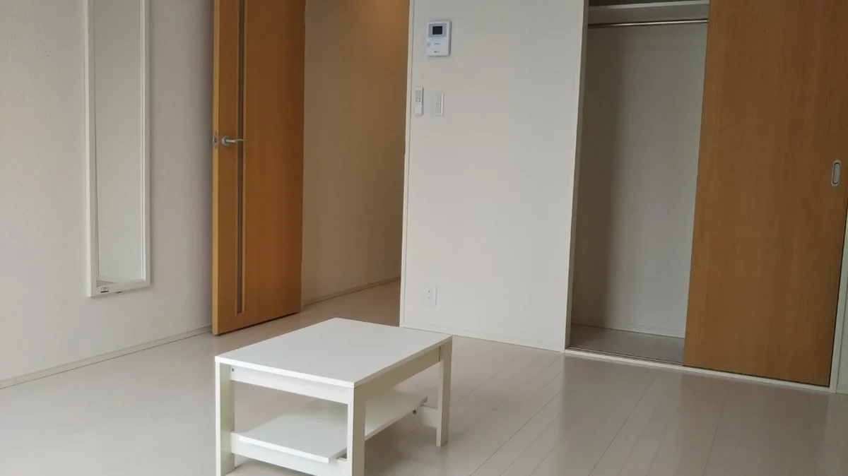 1Ｋなので寝室兼居室です。