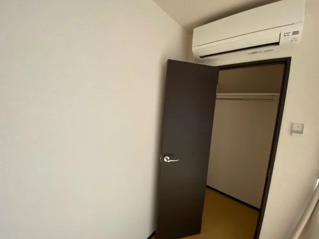 部屋毎に間取りが異なる場合がございます。