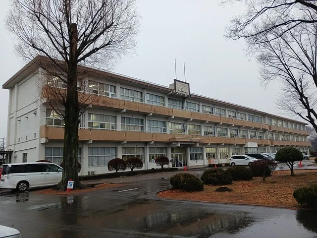 大田原市立野崎中学校まで803m