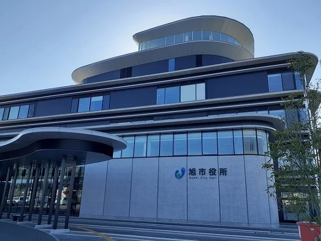 旭市役所まで2000m