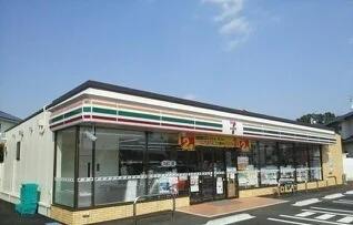 セブンイレブンまで750m